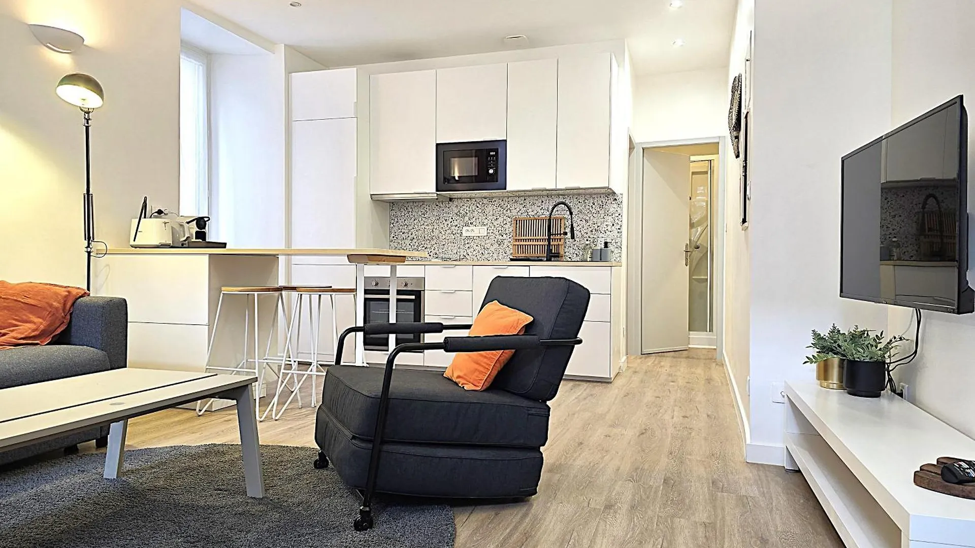 Apartment Le Sarrail - Appartement 2 A 4 Personnes - 1 Chambre Double Separee - 5 Min A Pied De La Gare Et Centre Ville Montauban France